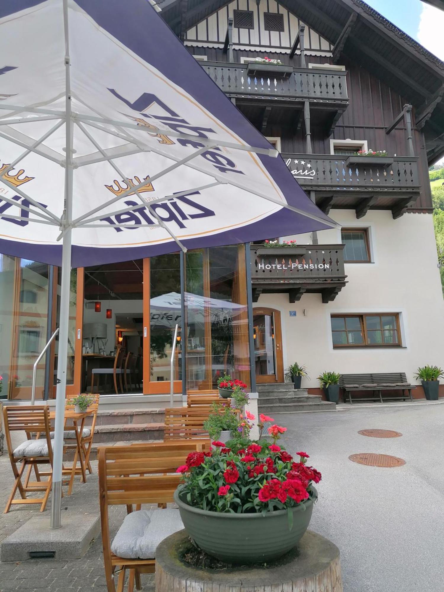 Neukirchen am Großvenediger Hotel-Pension Hoferhaus מראה חיצוני תמונה